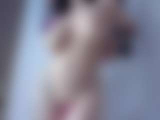 Miariot's Live Sex Cam Show