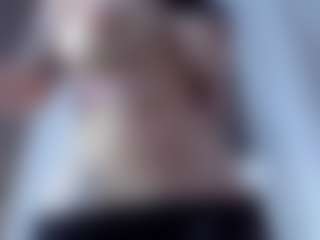Live cam show with Miariot - Spank on slutload