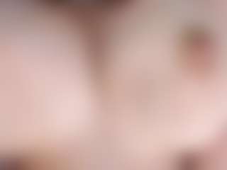 Live cam show with Miariot - Genital Piercings on Sweet Sext