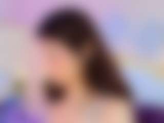 Live cam show with Kate Martinez - Skinny on hrnylive.com