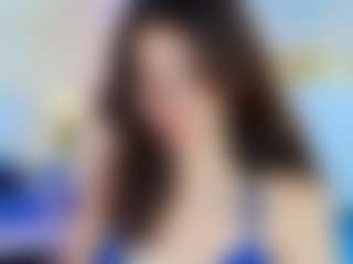 Live cam show with Kate Martinez - College on friskycurves.com