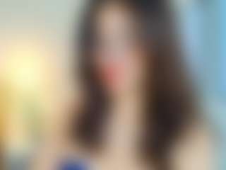 Live cam show with Kate Martinez - Skinny on Camsoda