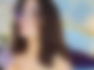 Live cam show with Kate Martinez - Glasses on Camiplay Live