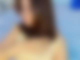 Live cam show with Kate Martinez - Fingers on Mixed Magazine Live