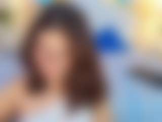 Live cam show with Kate Martinez - College Brown Hair on Camsoda