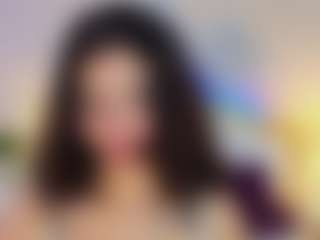 Live cam show with Kate Martinez - Teen (18+) on camgirlchat.live