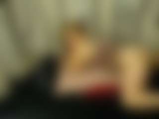 Live cam show with MerilandHH - Middle Aged on Pornisteam.com