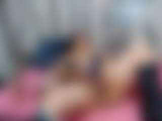 Live cam show with MerilandHH - Brown Hair MILF on Dare Cams