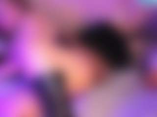 Live cam show with MerilandHH - Creampie on AdultVida.com