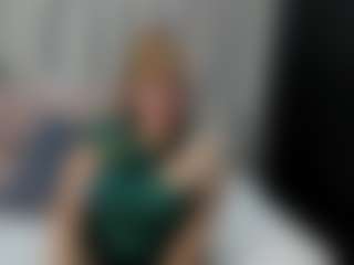 Live cam show with MerilandHH - Normal on Chatstar