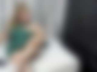 Live cam show with MerilandHH - Brown Hair on Chatstar