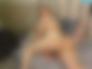 Live cam show with MerilandHH - Amateur Mature on sexytreat.net