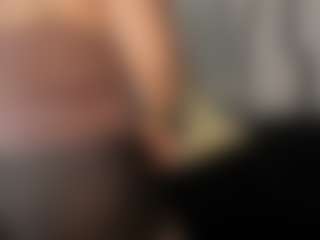 Live cam show with MerilandHH - Granny Dildo on SpankPalCams