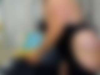 Live cam show with MerilandHH - Spy Granny on camwithhim.com
