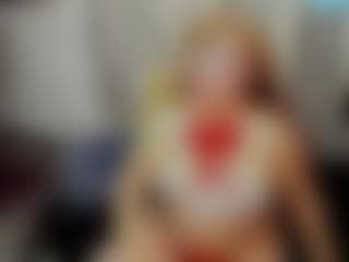 Live cam show with MerilandHH - Spy Granny on SmokeAndPoke