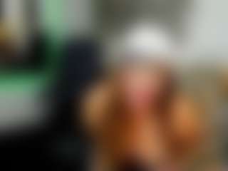 MerilandHH MILF webcam performer live streaming