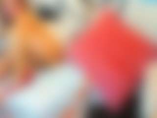 Live cam show with MerilandHH - Granny Brown Hair on livesuperchat.net