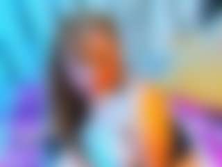 Live cam show with MerilandHH - Brown Hair MILF on Soda Cam