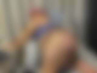 Live cam show with MerilandHH - Dildo Or Vibrator MILF on Mixed Magazine Live