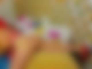 Live cam show with MerilandHH - Granny Dildo on Milfs Live