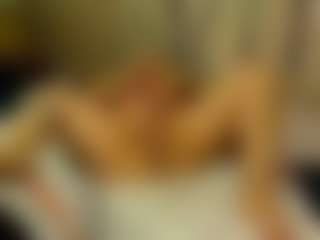 MerilandHH MILF webcam performer live streaming