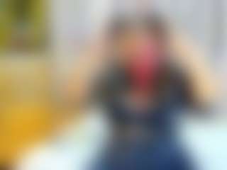Live cam show with MerilandHH - Smoking on TeamSkeetLive