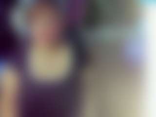 Live cam show with MerilandHH - Green Eyes on Fit Hotties