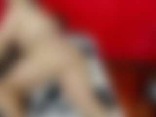 Live cam show with MerilandHH - Latina on Camsoda | colombia