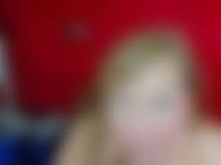 Live cam show with MerilandHH - Granny MILF on Fapmatic.com