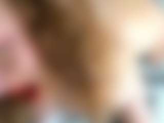 Live cam show with MerilandHH - Green Eyes on Camsoda