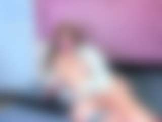 Live cam show with MerilandHH - Lovense on Uber Horny
