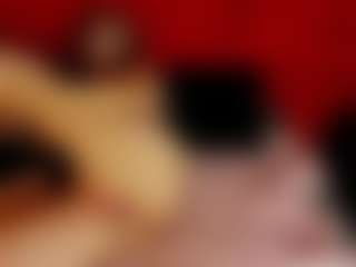 Live cam show with MerilandHH - Amateur Brown Hair on Camsoda