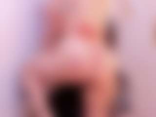 Live cam show with MerilandHH - Latina on Camsoda | colombia