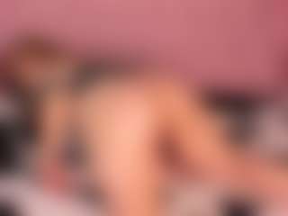Live cam show with MerilandHH - Latina on x69.live | colombia