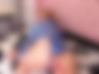 Live cam show with MerilandHH - Big Tits on Ass Tok