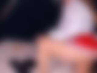 Live cam show with MerilandHH - Smoking on Camming Site