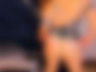 Live cam show with MerilandHH - Green Eyes on livesuperchat.net