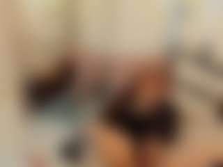 Live cam show with MerilandHH - Dildo on Uber Horny