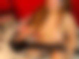 Live cam show with MerilandHH - Granny Big Ass on googirlz