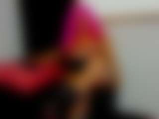 Live cam show with MerilandHH - Dildo Mature on StripNow