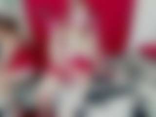 Live cam show with MerilandHH - Petite on Camsoda Late Night