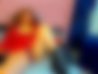 Live cam show with MerilandHH - Granny on alttransgirls