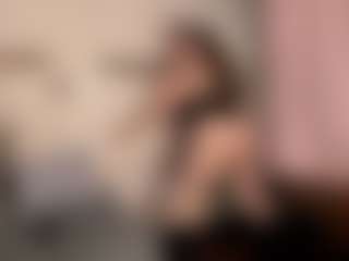 Show de cam en vivo con MerilandHH - Brown Hair en Camsoda