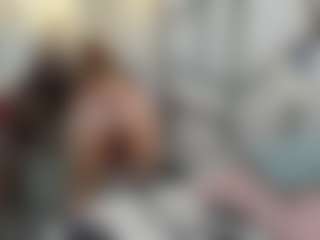 Live cam show with MerilandHH - Granny Big Tits on fuklive.com