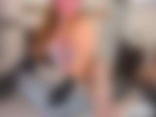 MerilandHH MILF webcam performer live streaming