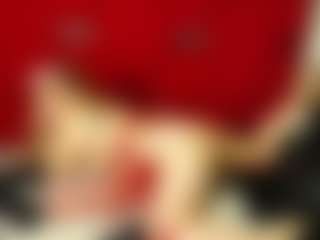 Live cam show with MerilandHH - Granny Brown Hair on Camsoda