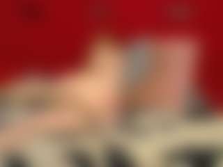 Live cam show with MerilandHH - Cosplay Granny on camwithhim.com