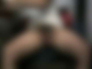 3LEGSSS's Live Sex Cam Show