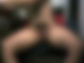 3LEGSSS's Live Sex Cam Show