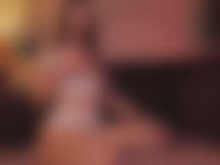 Live cam show with Alice Lidell - Oil on Dolls Live